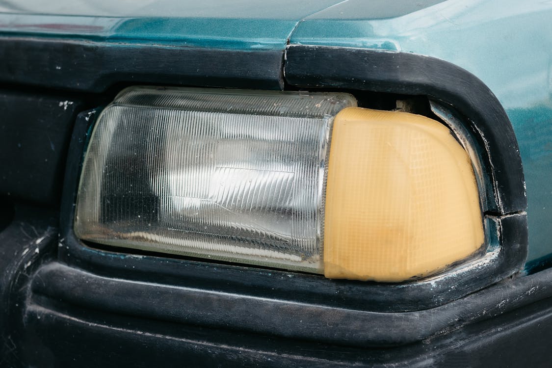 Headlight restoration Orlando